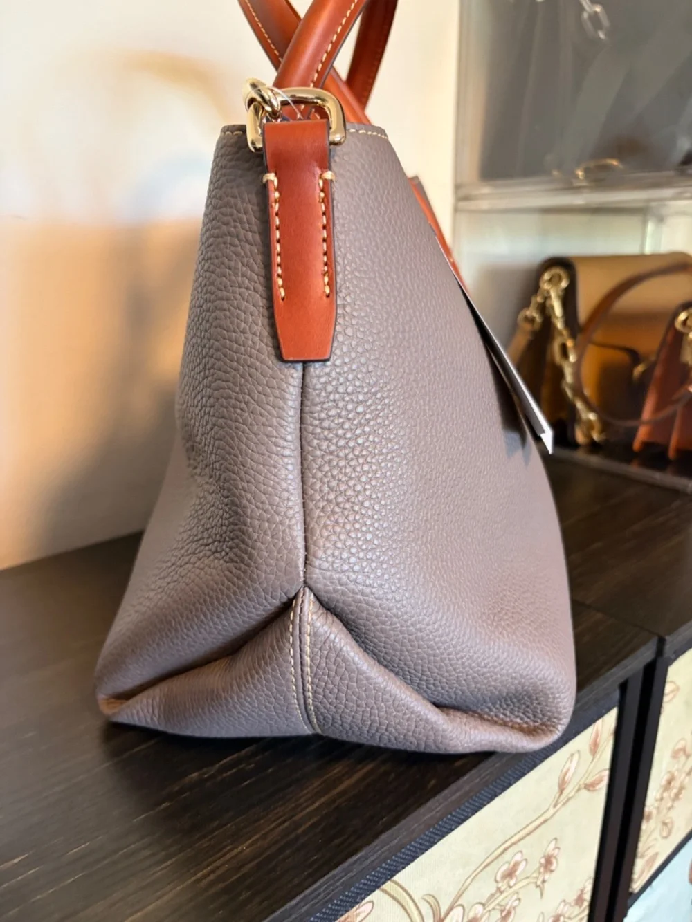 Dooney & Bourke nwt dooney